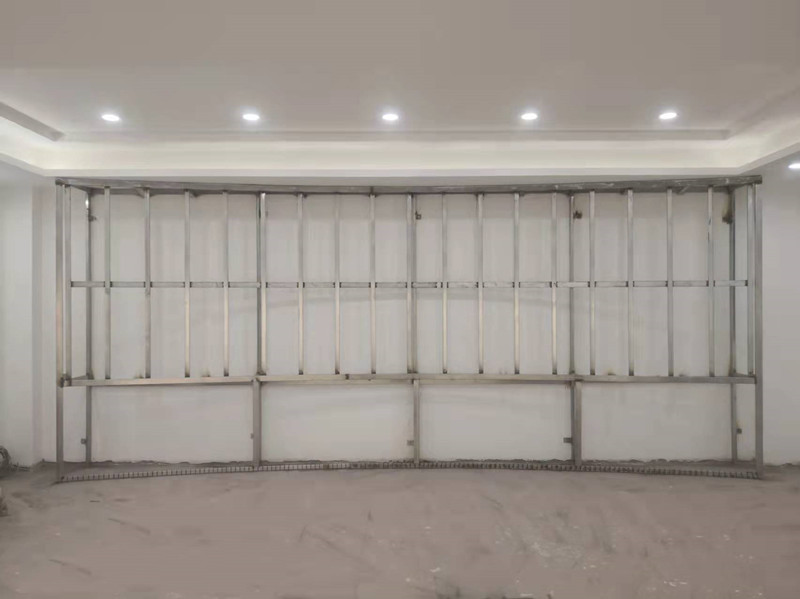 銅梁教育技術(shù)中心LED顯示屏安裝